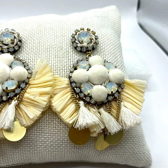Earrings Large Statement Earrings Raffia Gold tone AB white Rhinestones Bling - Picture 5 of 10